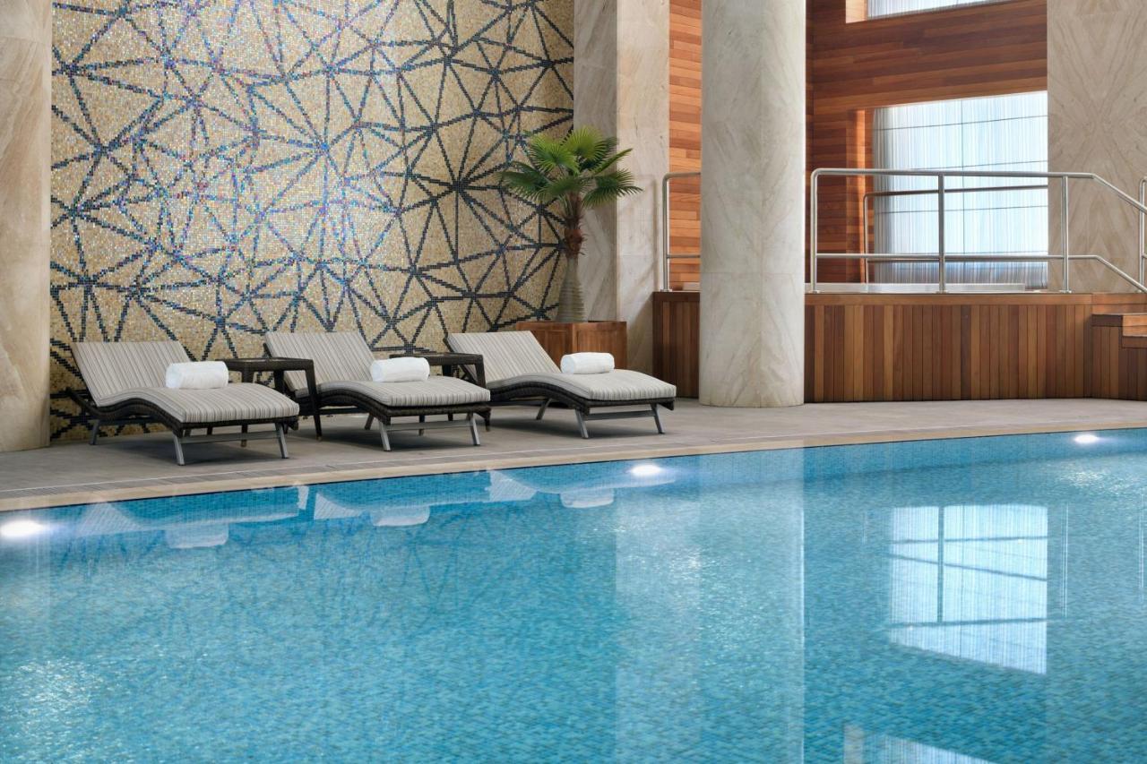 Marriott Executive Apartments الخبر المظهر الخارجي الصورة The pool at the spa