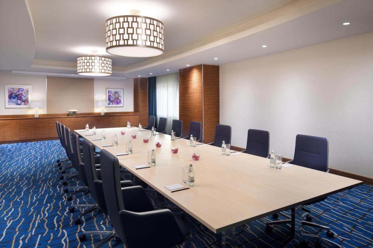 Marriott Executive Apartments الخبر المظهر الخارجي الصورة Boardroom