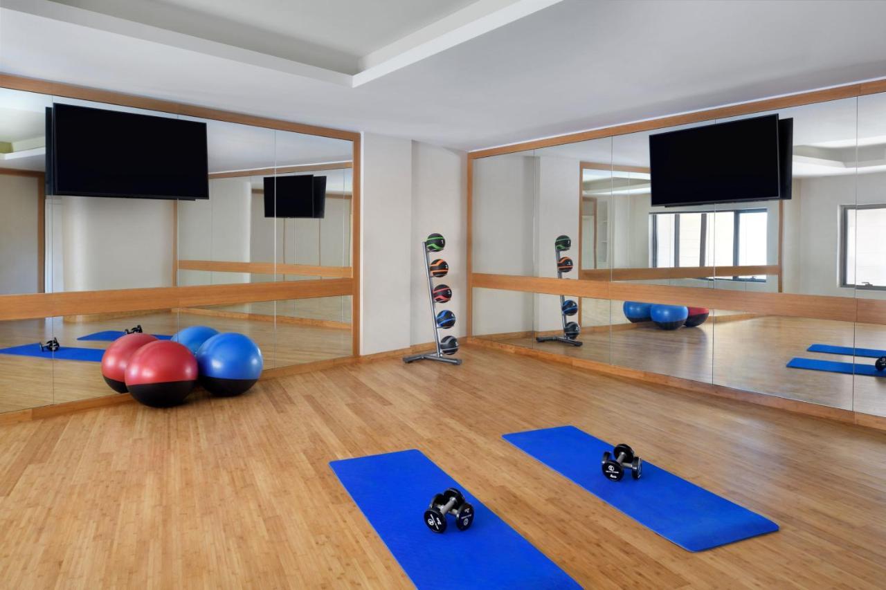 Marriott Executive Apartments الخبر المظهر الخارجي الصورة The fitness centre